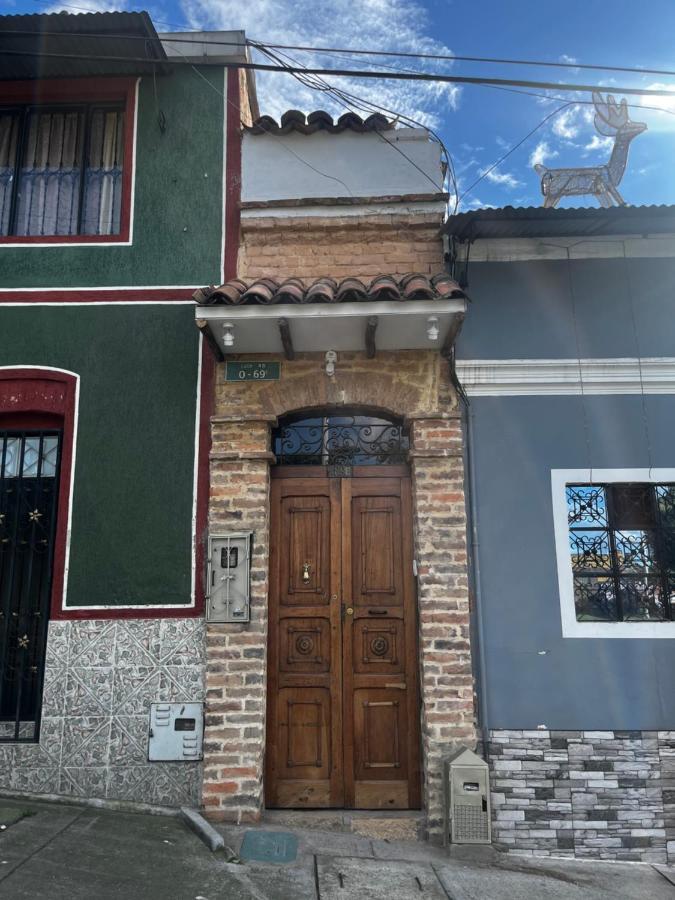 Casa De Lourdes - La Candelaria Bogota Exterior photo